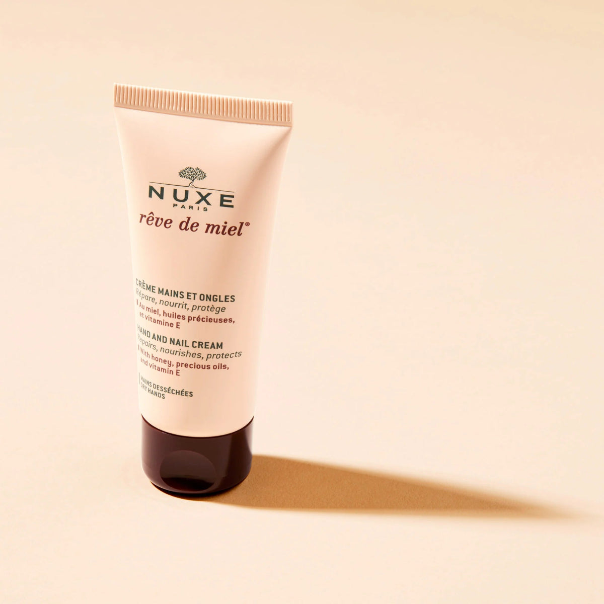Nuxe Rêve de Miel - Crème Mains & Ongles - BEAUTEPRICE Nuxe Rêve de Miel - Crème Mains & Ongles baume levres et mains Nuxe Paris BEAUTEPRICE
