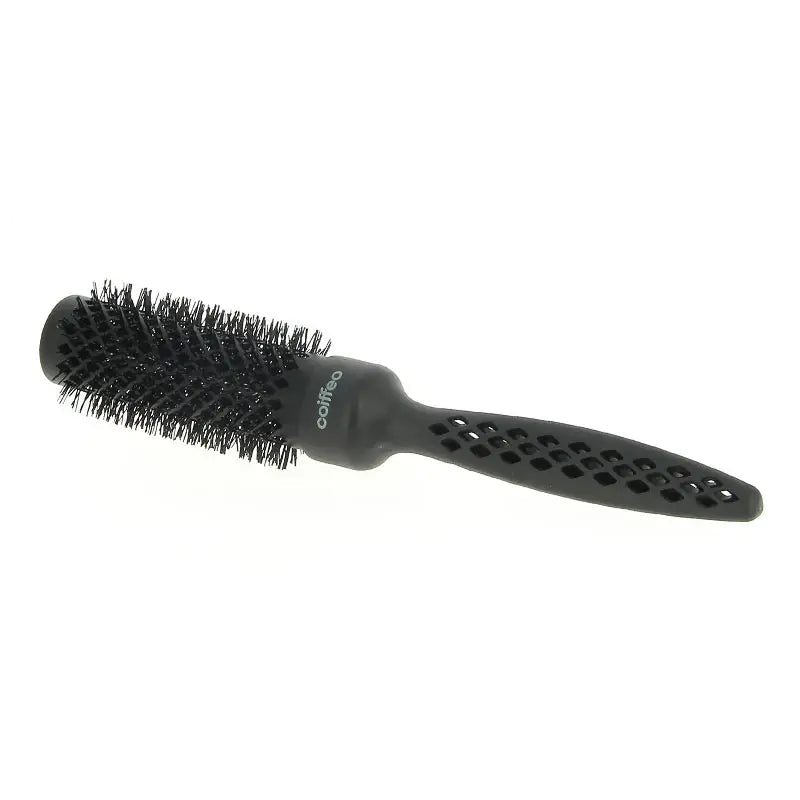 Brosse carbone Coiffeo – Antistatique & résistante à la chaleur - BEAUTEPRICE Brosse carbone Coiffeo – Antistatique & résistante à la chaleur Brosse Coiffeo BEAUTEPRICE